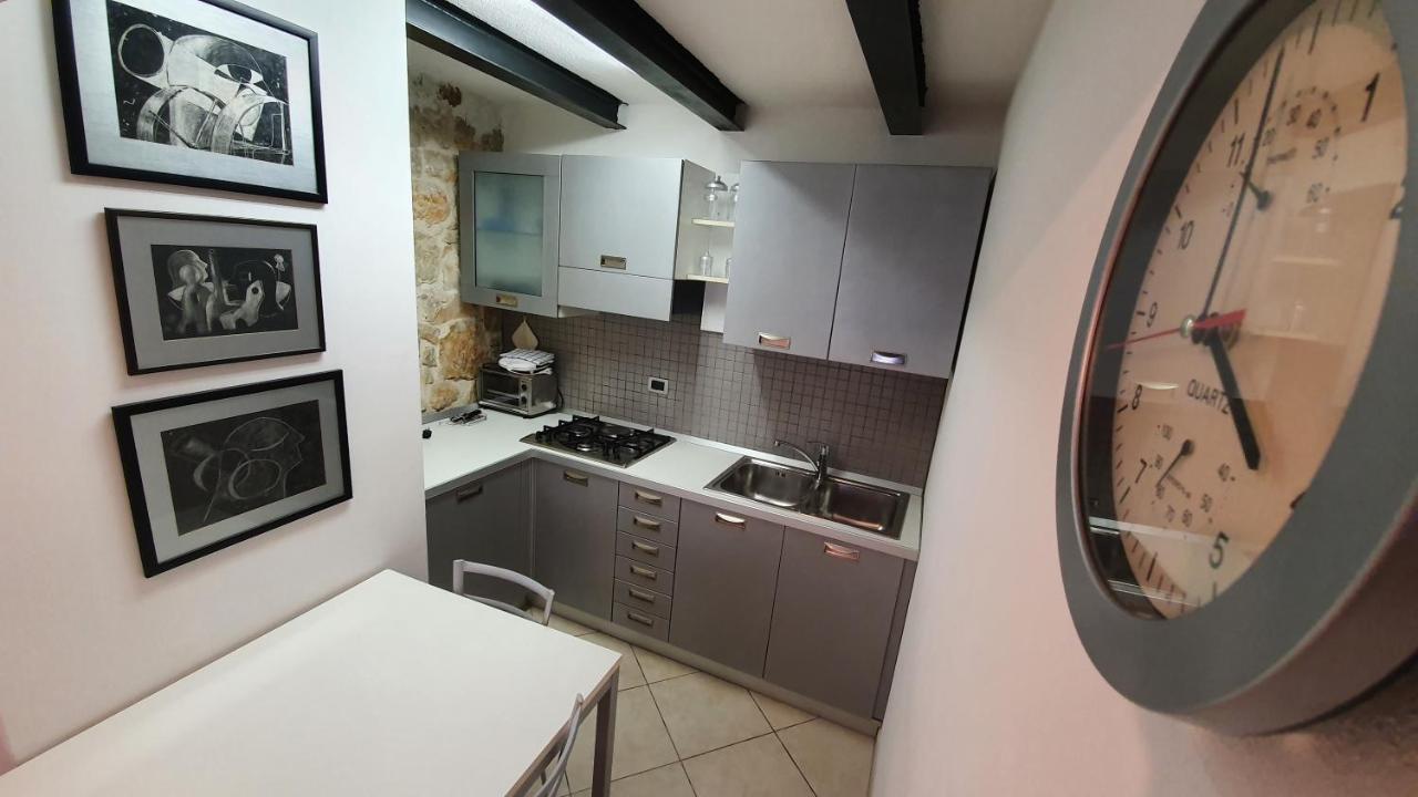 רוביני Apartments Villa Ernesta מראה חיצוני תמונה