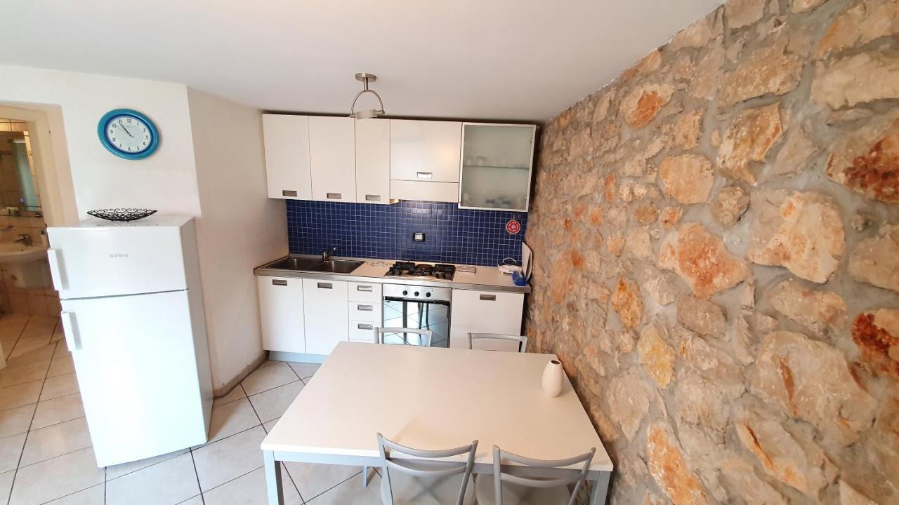 רוביני Apartments Villa Ernesta מראה חיצוני תמונה