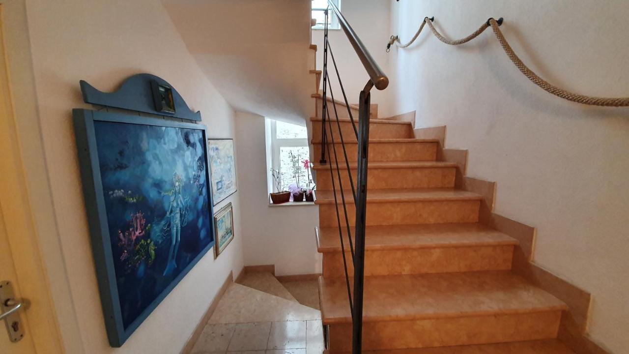רוביני Apartments Villa Ernesta מראה חיצוני תמונה